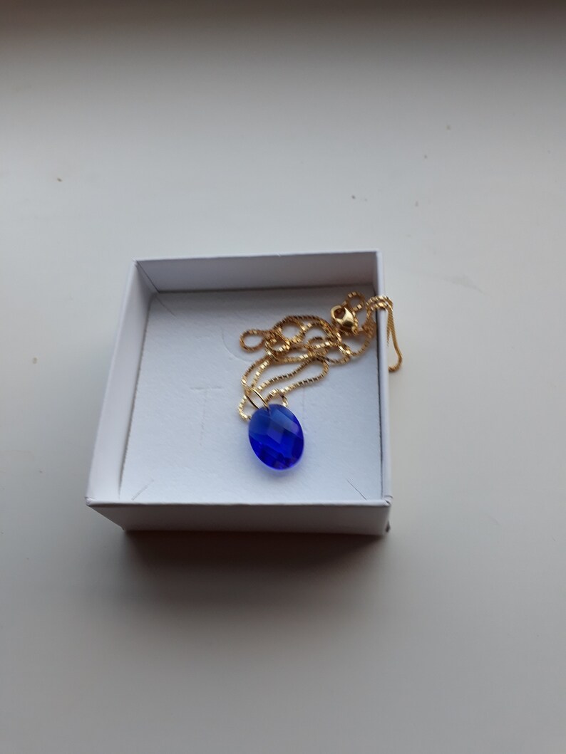 zirkonia 16 x 12 mm and filled gold chain Venezia 45 cm with carabin lock