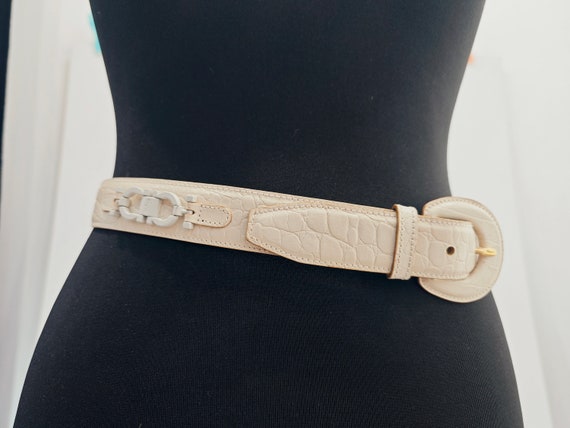 Vintage designer belt leather cream with crocodil… - image 1