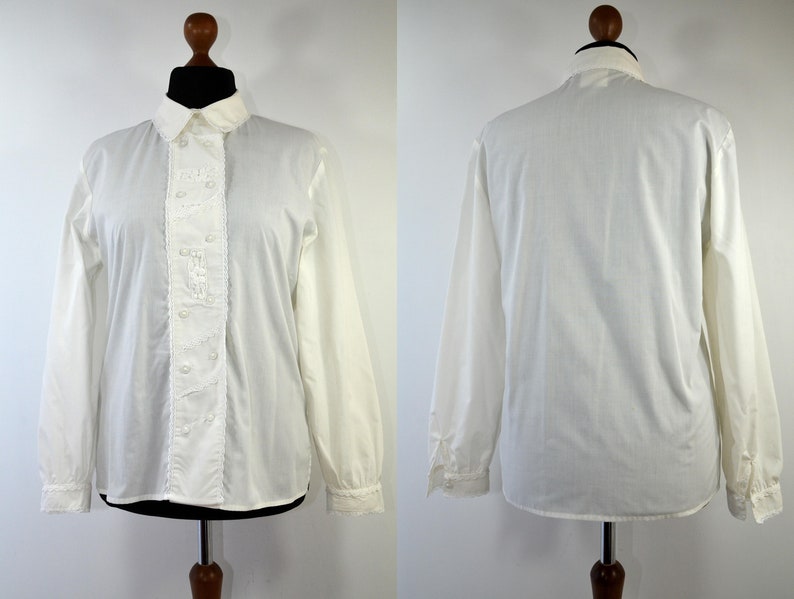 Country house blouse White with lace