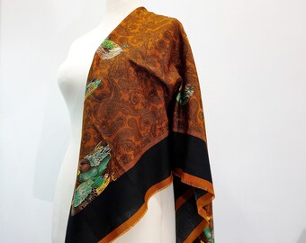 Vintage shawl copper black with ducks