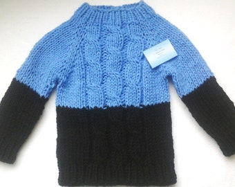 NEW Cuddly sweater 104-110 blue + black unique