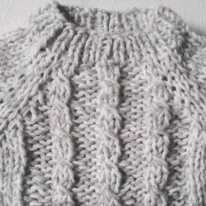 NEW: cuddly jumper size. 92-98, light grey-white cable pattern, unique, handmade in Berlin image 2