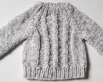 NEW: cuddly jumper size. 92-98, light grey-white cable pattern, unique, handmade in Berlin