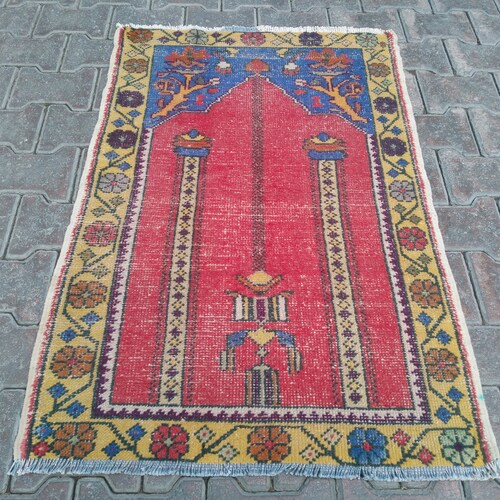 Vintage rug 2.4x3.6ft, small rug runner, oriental rug, hand hooked rug, home decor, Turkish rug, Bohemian shops rug, Oushak Rug