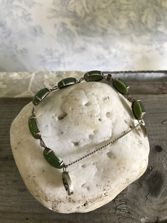 Vintage Jade Cabachon Bracelet - image 2