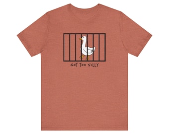 Funny Goose T-Shirt, Meme Shirt, Vintage Style Unisex Tee