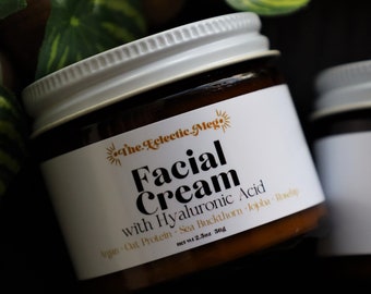 Nourishing Face Cream w/ Hyaluronic Acid, Rosehip Oil, and Oat Protein