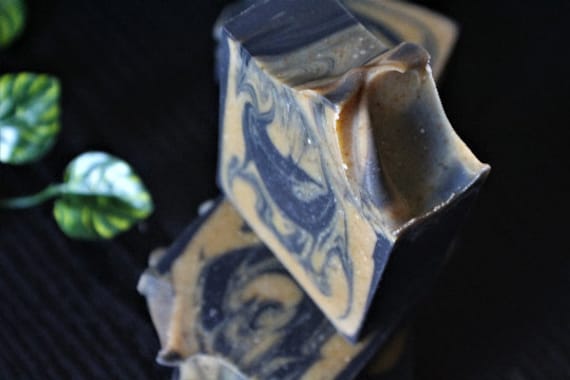 Tea Tree Detox Bar w/ Bentonite Clay, Activated Charcoal, and Turmeric