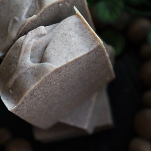 Cashmere Cream Exfoliating Bar w/ Crushed Walnut, Cocoa Butter, and Buttermilk