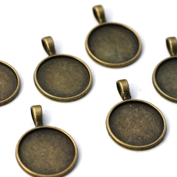 4 x douilles 20 mm II pendentif rond bronze