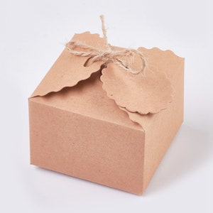 Confezione regalo 6,5x6,5x4,5 cm carta kraft con etichetta scatola bomboniere fai da te matrimonio battesimo compleanno