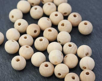 50 round wooden beads natural round 10 mm