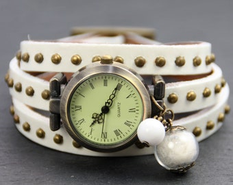 Genuine leather "Wolkentraum" wrap wristwatch white with glass bead and cotton