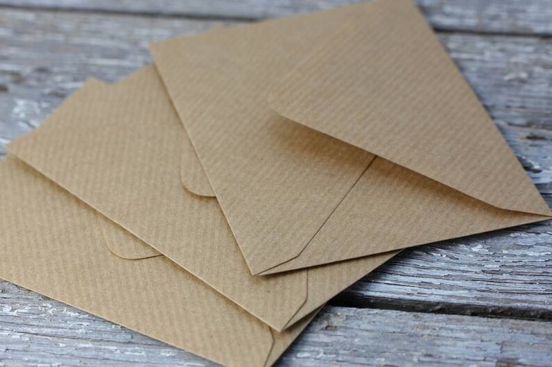 10x C7 Ribbed Envelopes Kraft paper 82 x 113 mm
