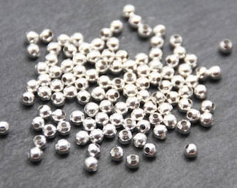 50 x bolas de contas de metal de latão 4 mm prata