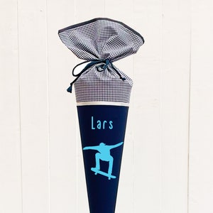 Schultüte Skater aus Stoff personalisierbar | mit Namen | Kuschelkissen nutzbar