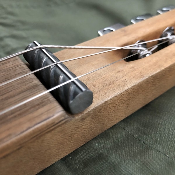 JSA Fe56 3/8 "Bewehrungsstab aus Kohlenstoffstahl, Zigarrenschachtel-Gitarrenmutter (1-7/16" Länge)