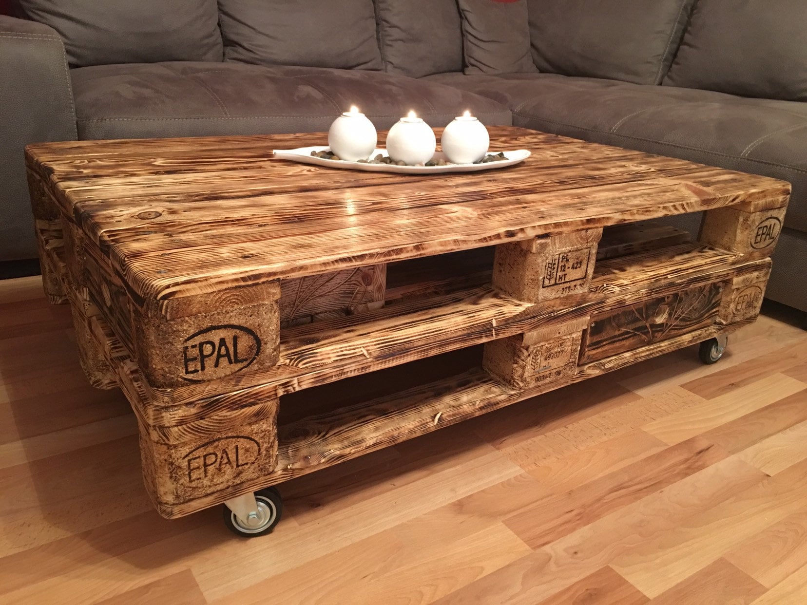 Pallet cheap centre table