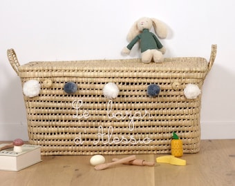 PERSONALIZED Wicker storage chest, toy trunk, wicker toy chest, rattan toy basket