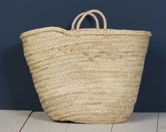 Straw shopping basket