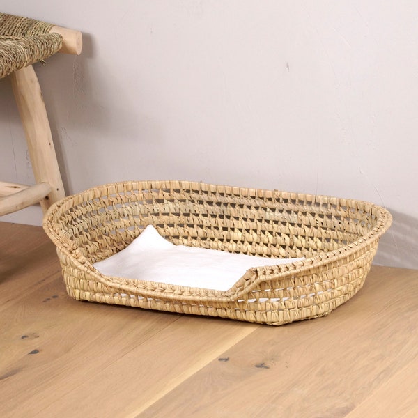 Palm leaf cat or dog basket