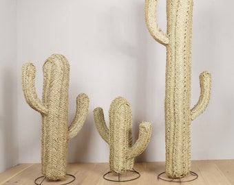 Cactus Doum in woven straw on foot 150cm