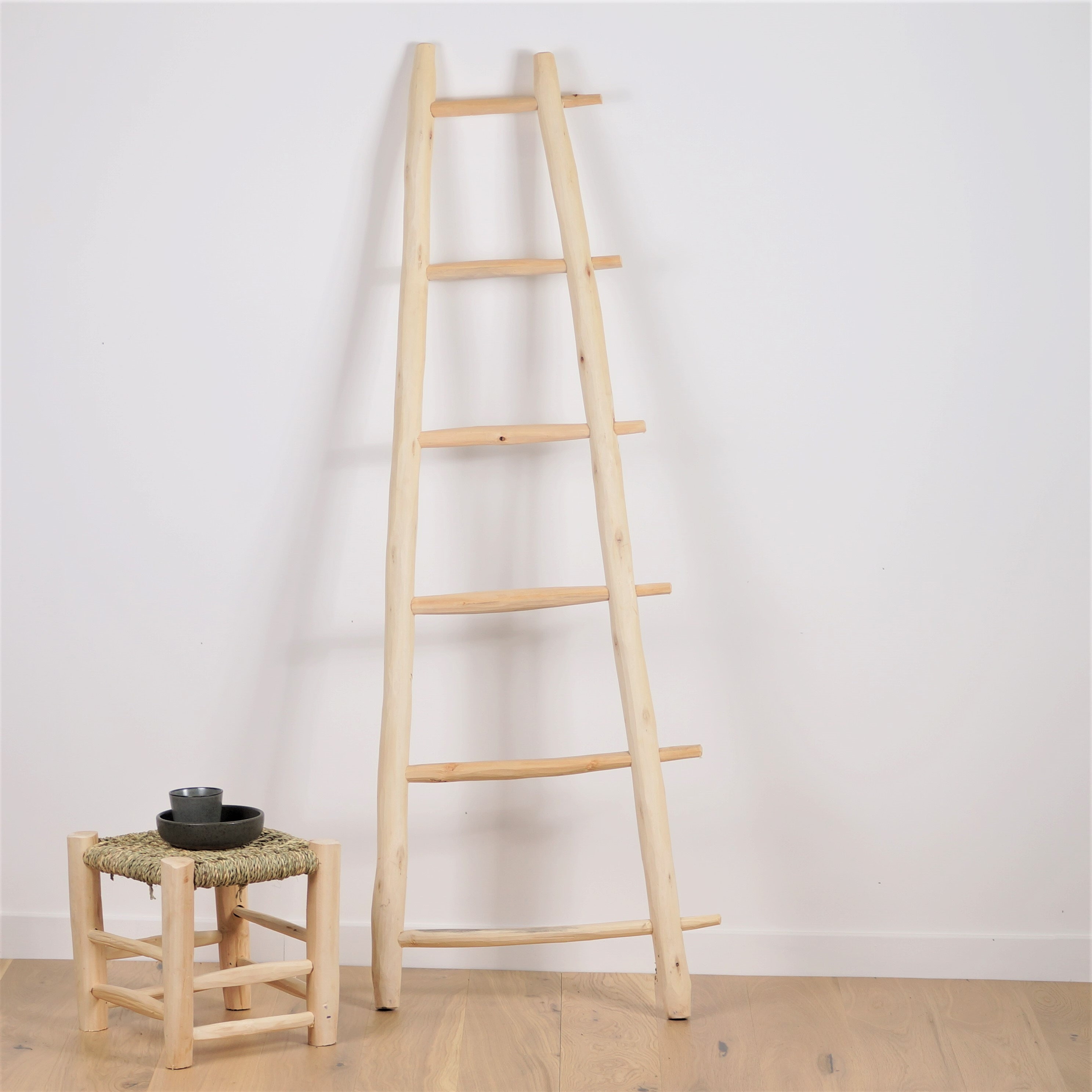 Échelle en Bois Décorative - Asymétrique 160cm