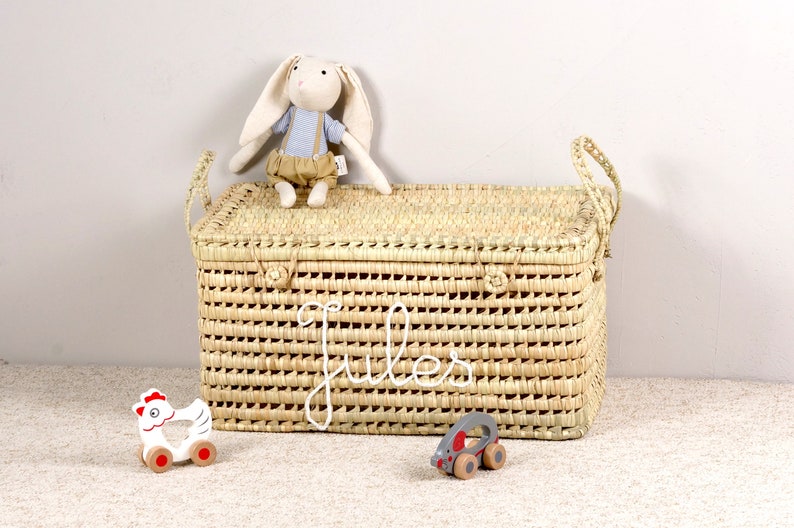 PERSONALIZED Wicker storage chest, toy trunk 60cm image 3