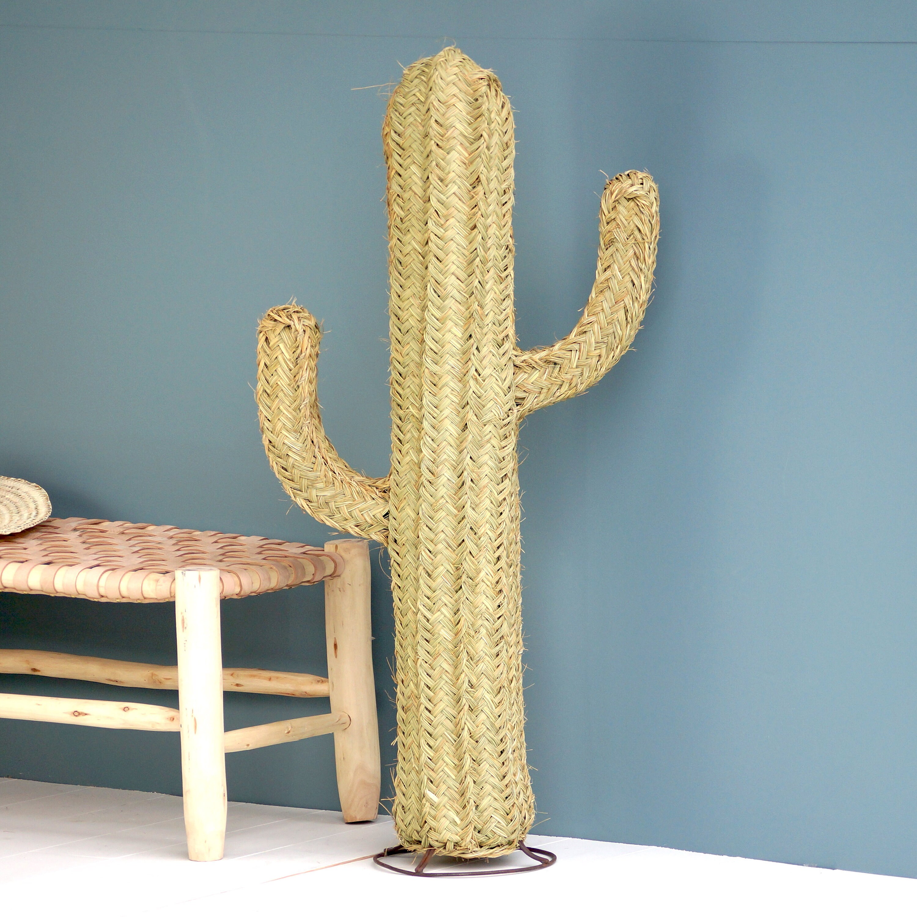 Cactus Doum en Paille Tressée sur Pied 120cm