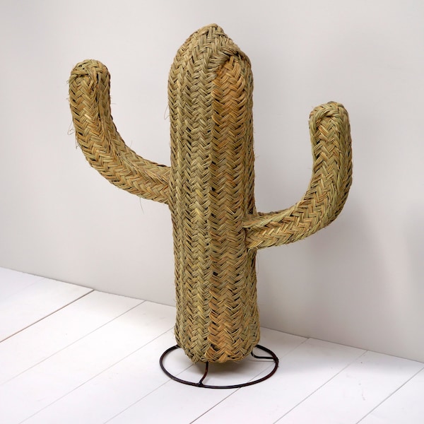 Cactus Doum en paille tressée sur pied 80cm