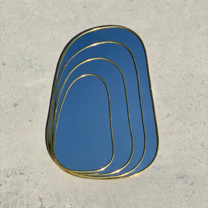 Miroir en laiton doré Oval image 2