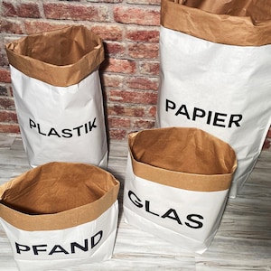 Sac en papier / poubelle / tri sélectif des déchets / verre / papier / consigne / plastique / corbeille à papier