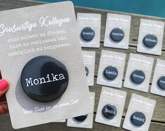 Abschiedsgeschenk Danke Kollege Kollegin / Karte mit personalisiertem Geschenk / Magnet Button Taschenspiegel Flaschenöffner / Umzug