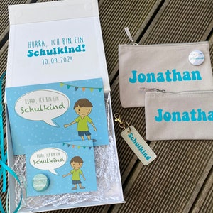 Personalisierte Geschenkbox / Schulkind / Einschulung / Geschenk / Federmäppchen / Karte + Button / Erinnerungsbuch DIY / Schlüsselanhänger