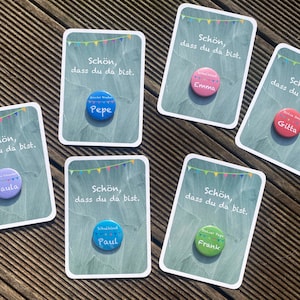 INSCRIPCIÓN ESCOLAR / Tarjeta de lugar con obsequio / Obsequio para invitados / Escolar / Imán de botón personalizado