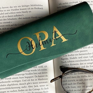Estuche rígido personalizado para gafas de lectura, Día de la Madre y Día del Padre, 4 colores, piel sintética, iniciales: Mamá, Papá, Abuelo, Omi.