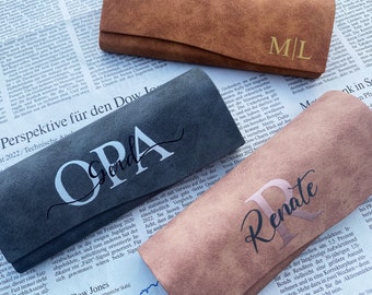 Muttertag Vatertag Personalisiertes Brillenetui Hartschale für Lesebrille / 4 Farben / Kunstleder / Oma Opa / Geschenk / Letter
