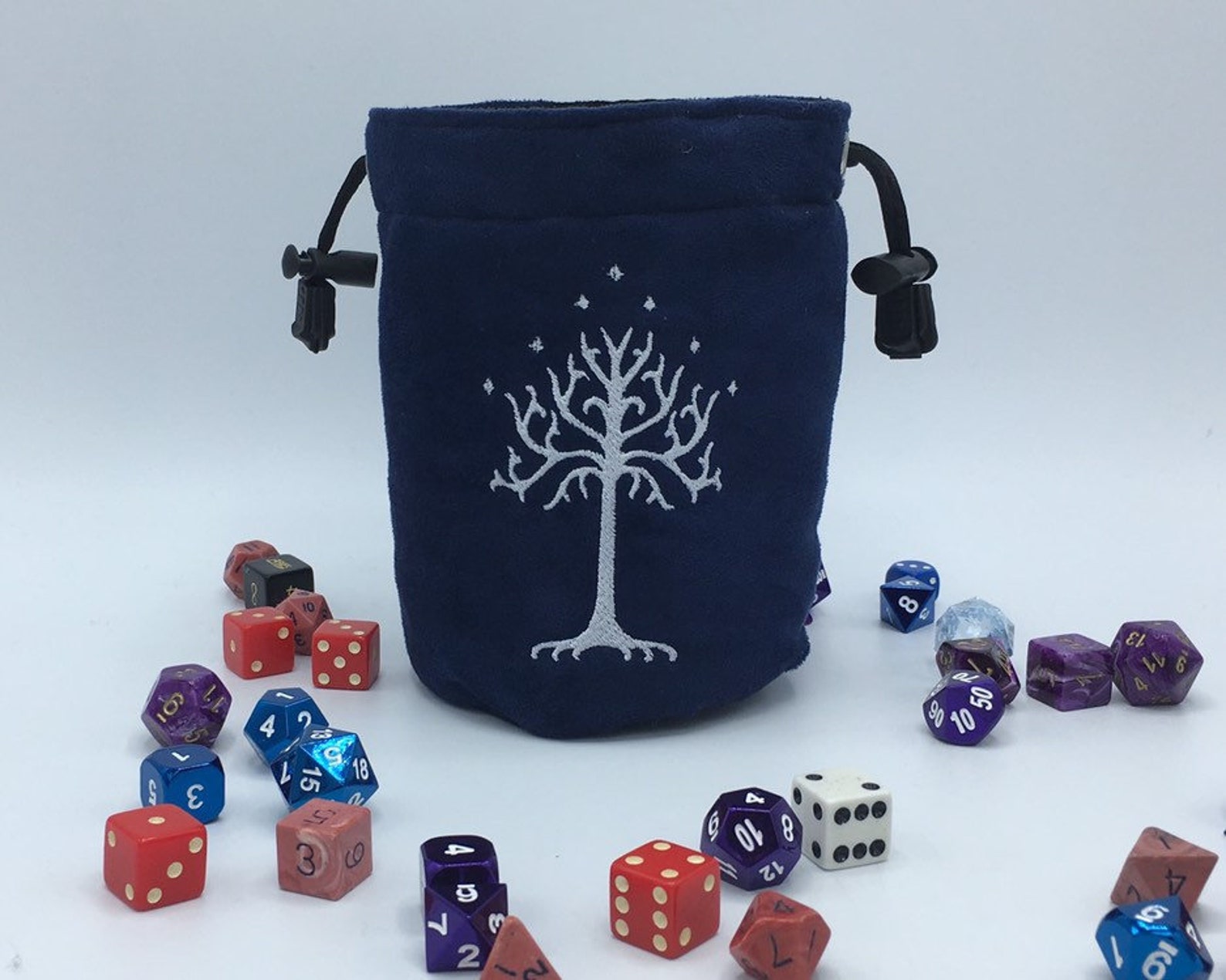 мешочек с костями. магическая сумка. кожаный мешок с костями.