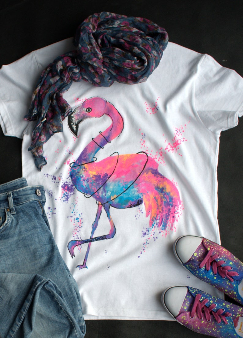 Hand painted flamingo shirt, graphic tees for women, gifts for her, mom shirt, custom christmas gifts, personalized tshirt for woman image 3