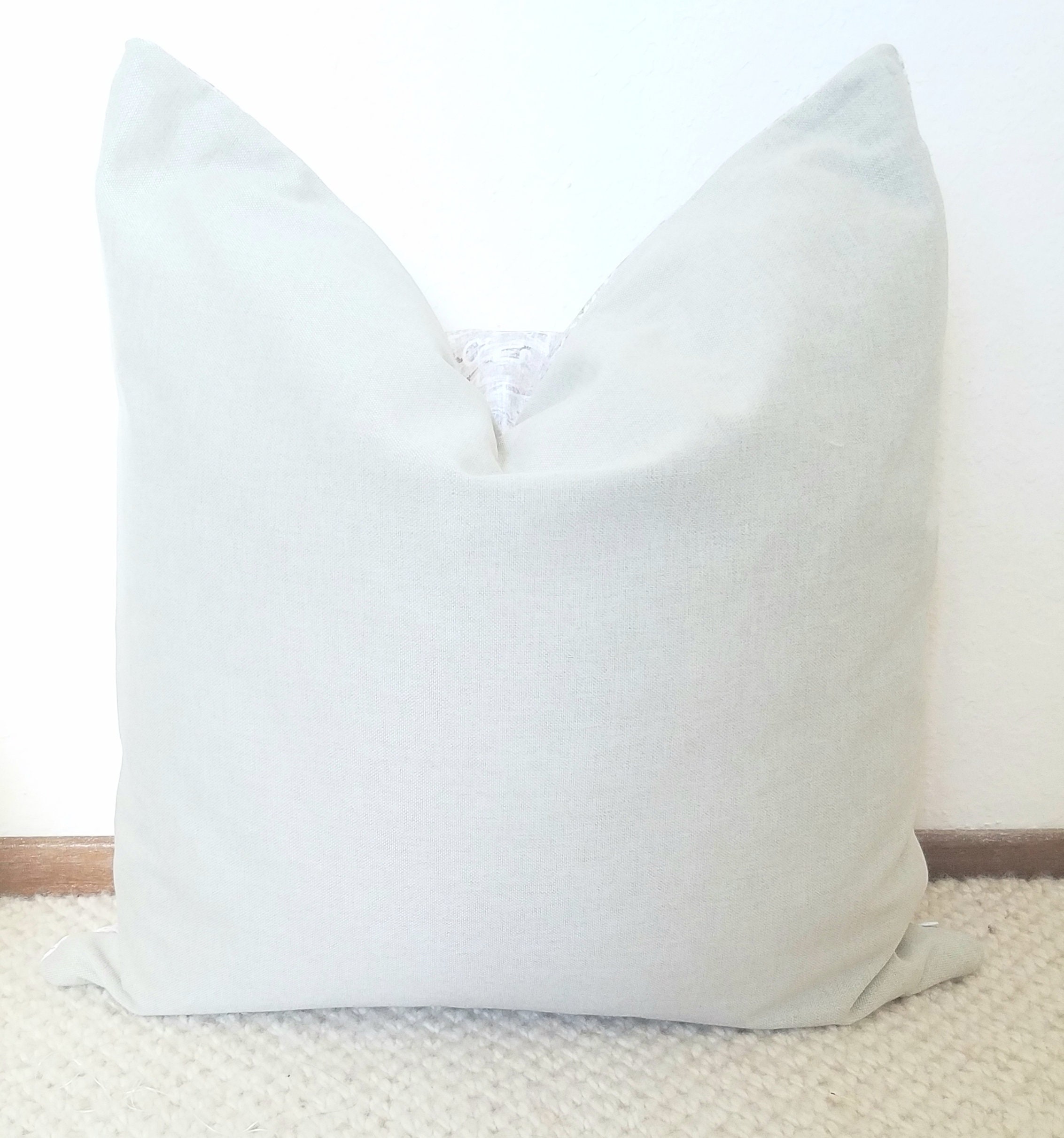 Lisa Fine Pillow CoverLisa Fine Lahore in Rose / Natural Linen Etsy