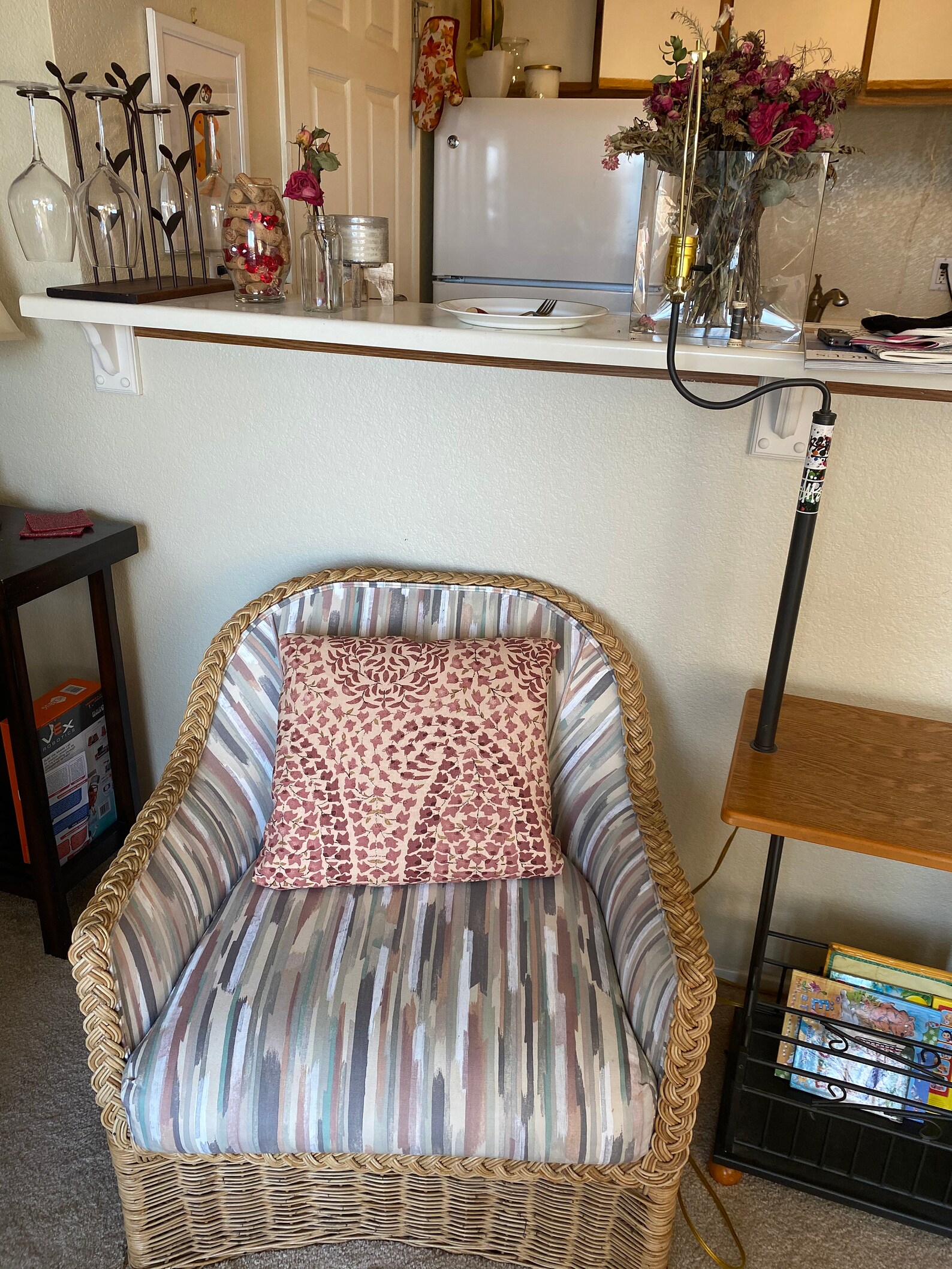 Lisa Fine Pillow Coverlisa Fine Lahore in Rose / Natural Linen Pillow