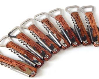 Aangepast cadeau bruidsjonker: gepersonaliseerde flesopener met kurkentrekker