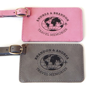 Gepersonaliseerde bagagelabels | Op maat gemaakte leren kofferlabelset | Monogram gegraveerd reiscadeau voor mannen | Afstudeercadeau huwelijkscadeau voor stel