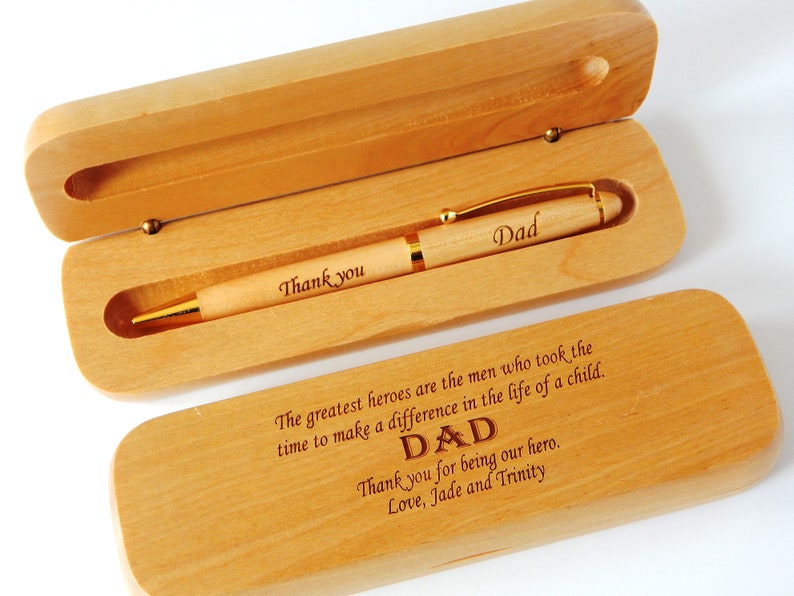 With this wooden pen, you just need to add any text you want. Also, you can choose font for characters and colors for pen and case..