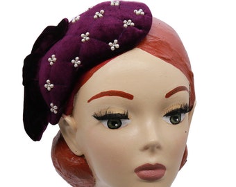 Fascinator Half hat velvet purple bow pearls 50th vintage rockabilly bandeau hat