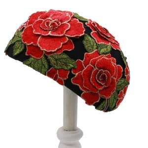 Red black half hat with flower lace - bandeau hat in vintage look rockabilly retro headpiece