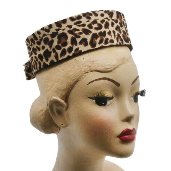 Pillbox Hat Leo Pattern, Bow, Retro Leopard Hat, Jackie