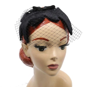 Bandeau Half Hat, Vintage Fascinator Velvet Black with Net