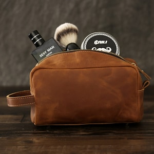 Groomsmen Gifts Personalized Leather Toiletry Bag for - Etsy