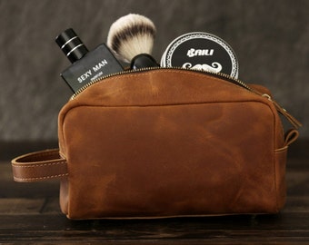 Leather Dopp Kit, Personalized Groomsmen Gift, Men's Leather Toiletry Bag, Men's Shaving Kit, Groomsman Gift, Best Man Gift, Birthday Gift